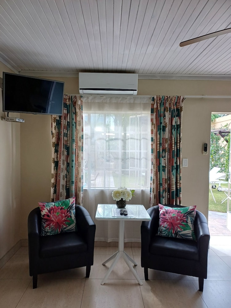 Capbon Guesthouse 30/50
