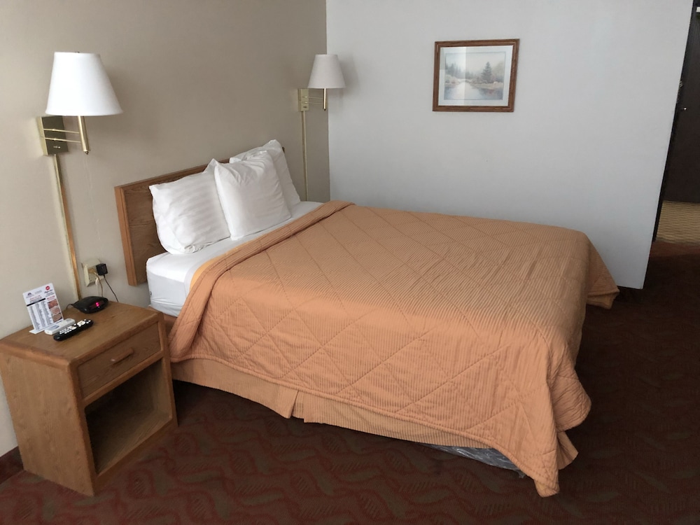 Americas Best Value Inn & Suites-Sidney 14/37