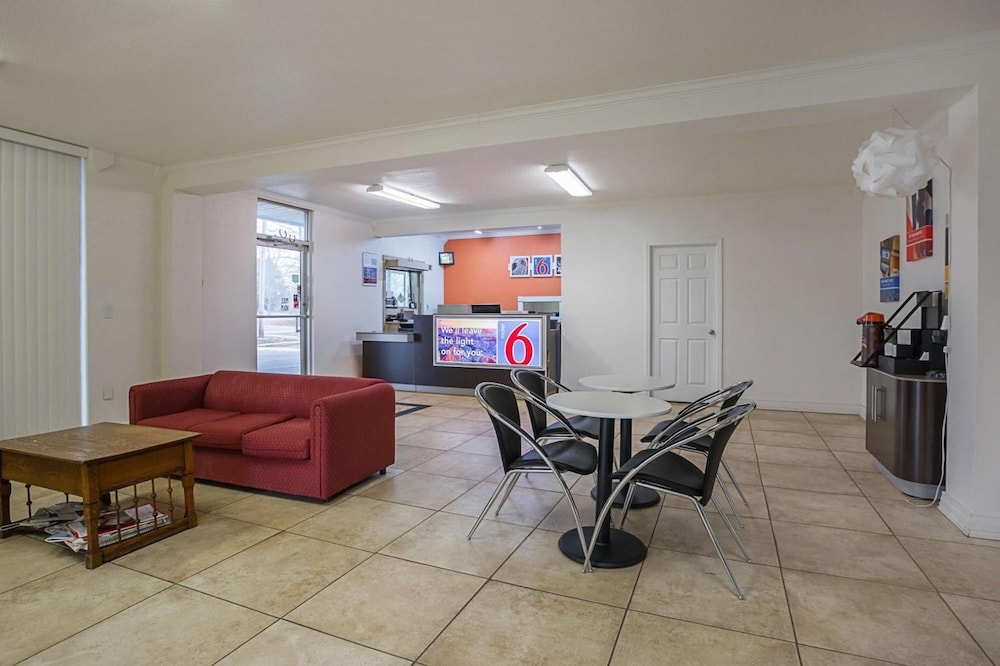 Motel6 Brinkley, AR 43/59