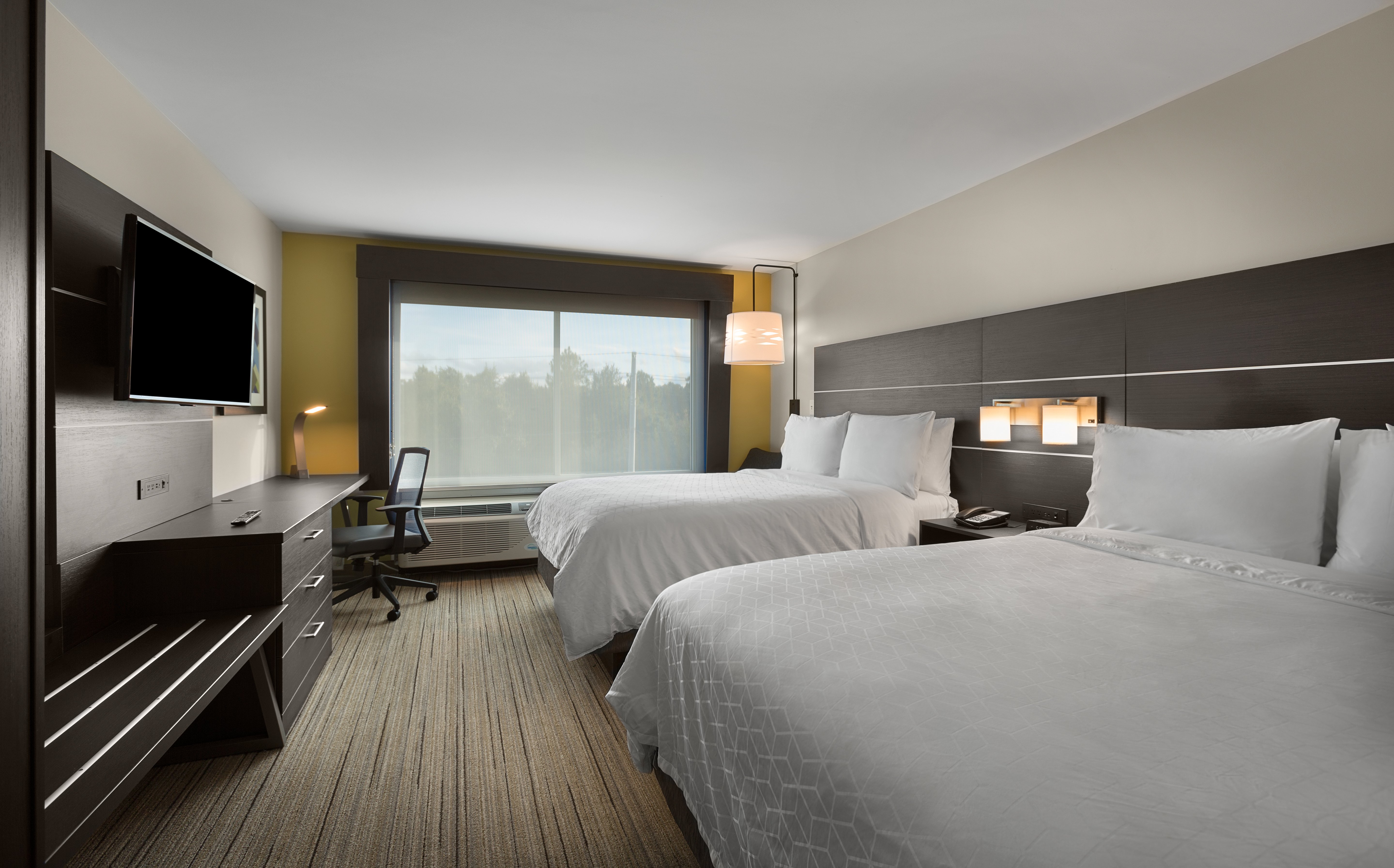 Standard, 2 Queen Beds, Accessible