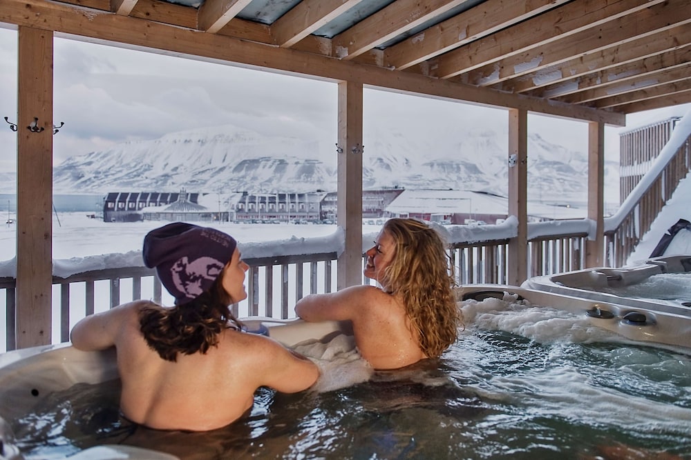 Radisson Blu Polar Spitsbergen 32/67