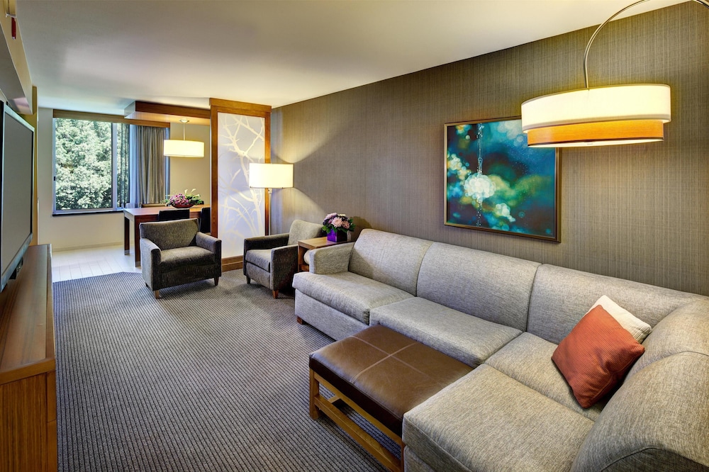 Hyatt Place UC Davis 28/50