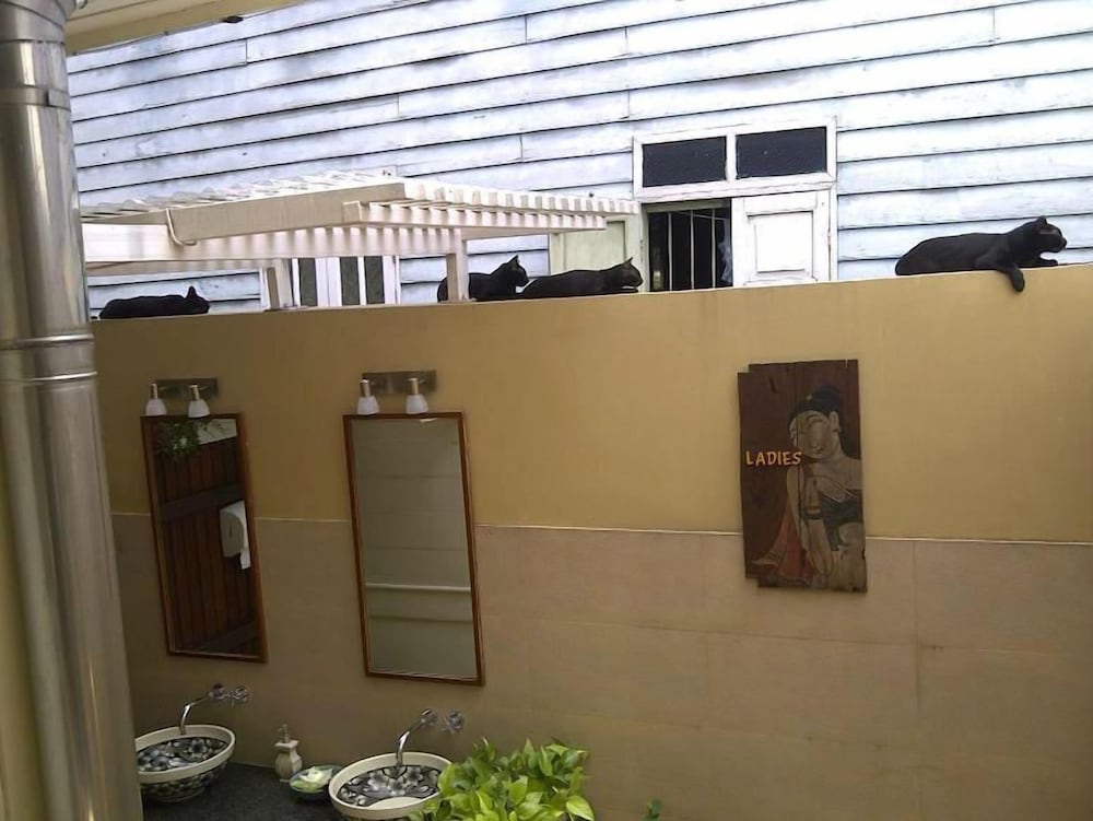 Baan Dinso Hostel 4/51