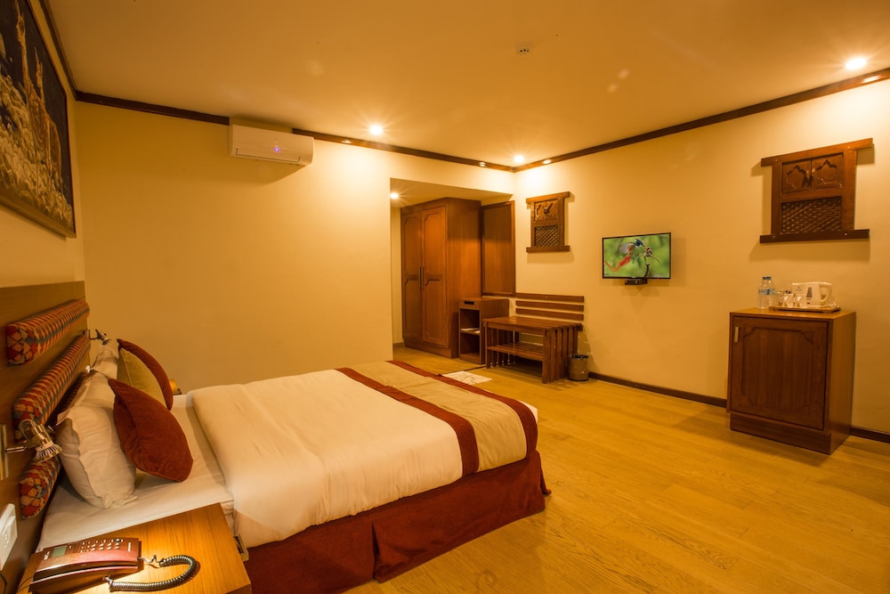 Rupakot Resort 28/78