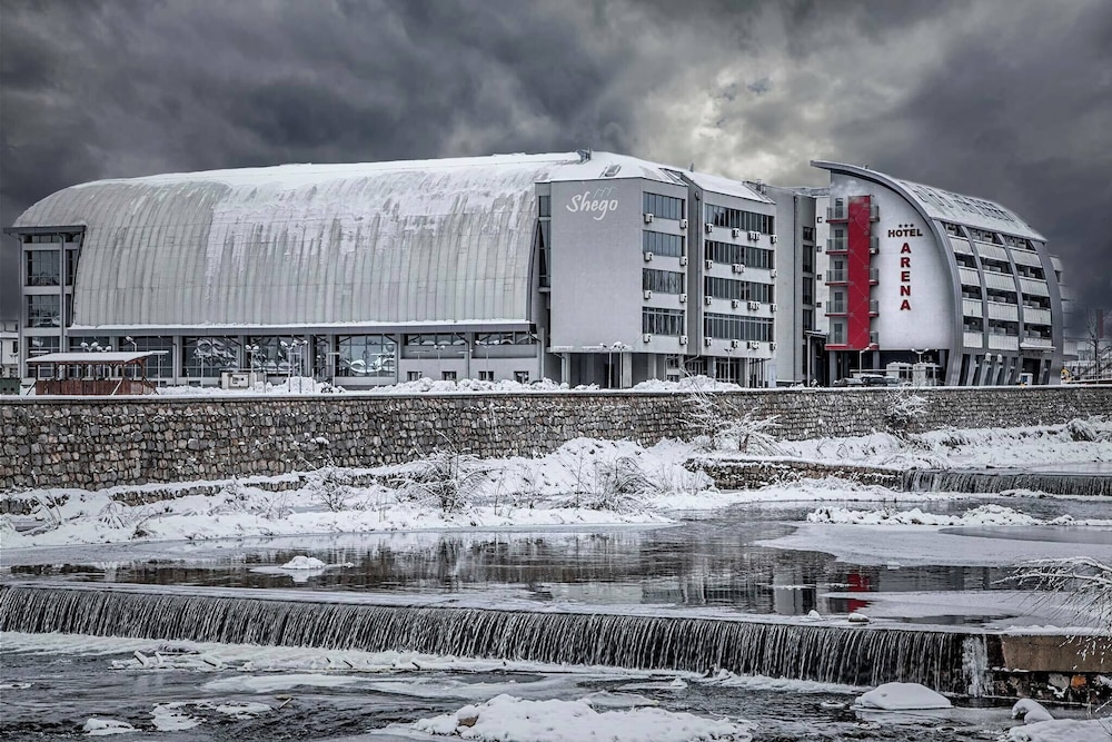 Hotel Arena 2/16