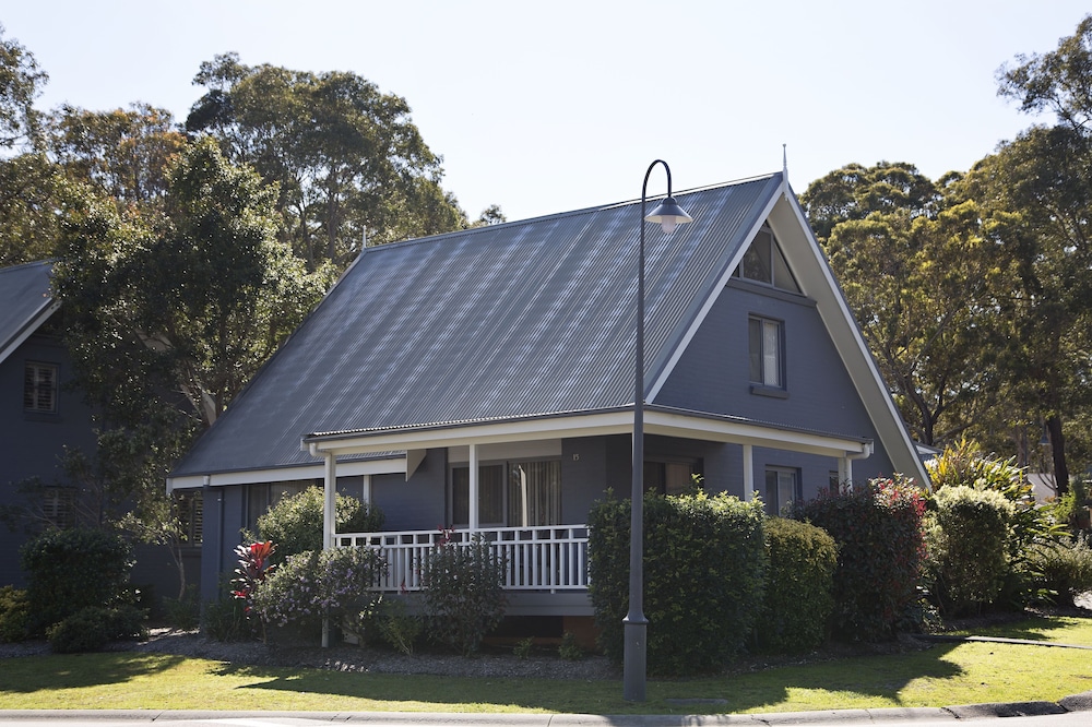 Mercure Lake Macquarie Raffertys Resort 6/74