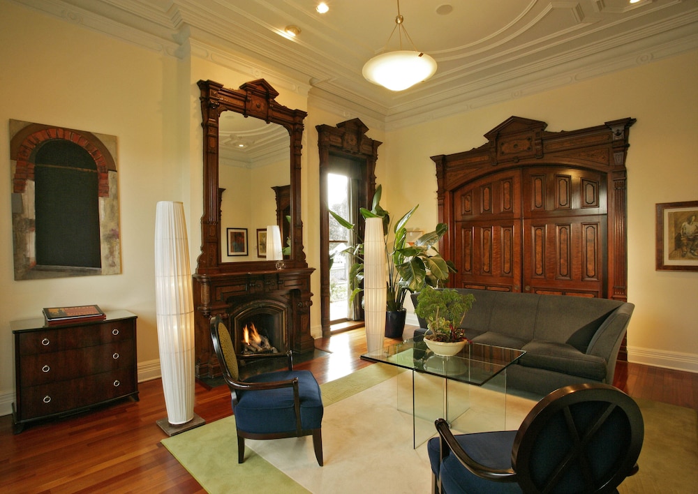 The Mansion On Delaware Ave 34/51