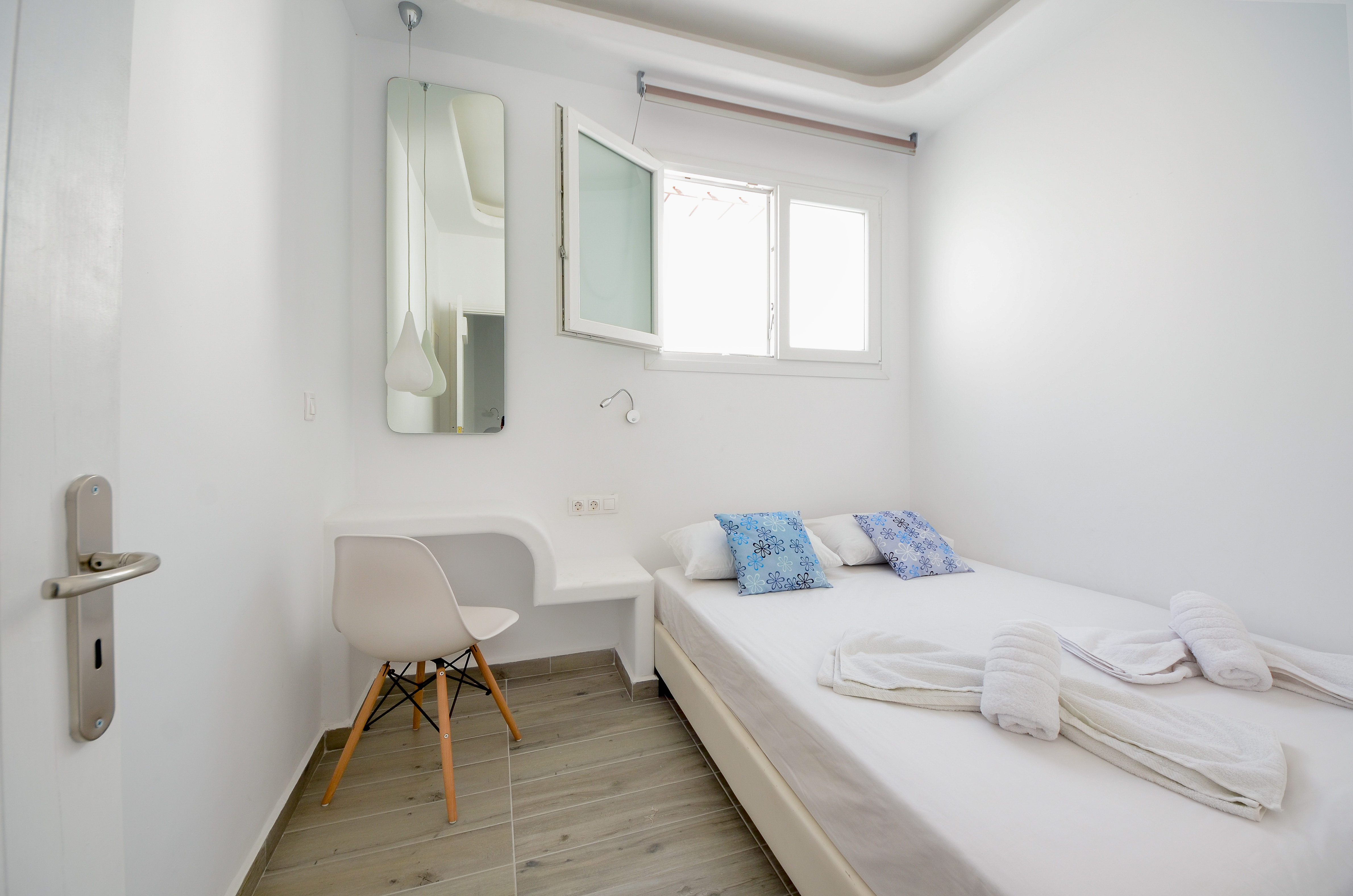 1 Bedroom, Apartment