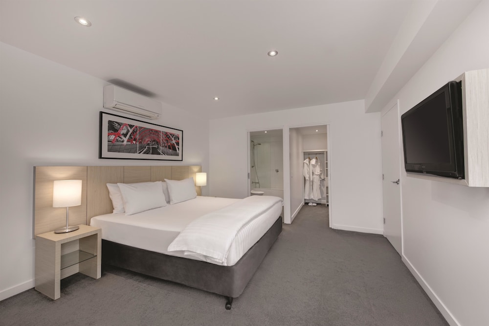 Travelodge Hotel Melbourne Docklands 19/61