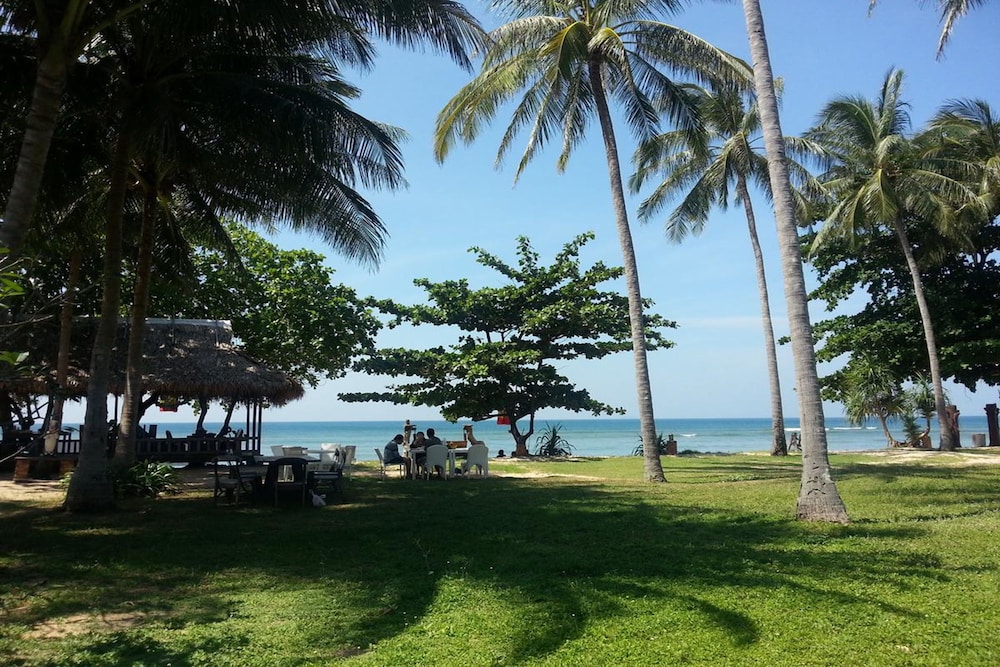 New Ozone Resort & Spa 13/64