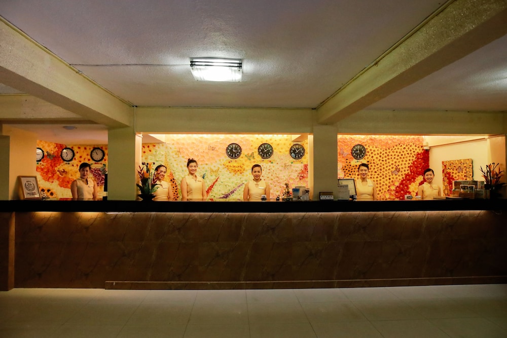 Paradise Garden Resort Hotel and Convention Center 9/50