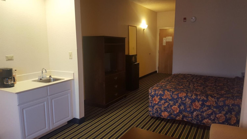 The Rutledge Inn 11/65