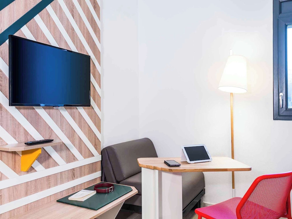 Ibis Styles Rouen Val-de-Reuil 52/78