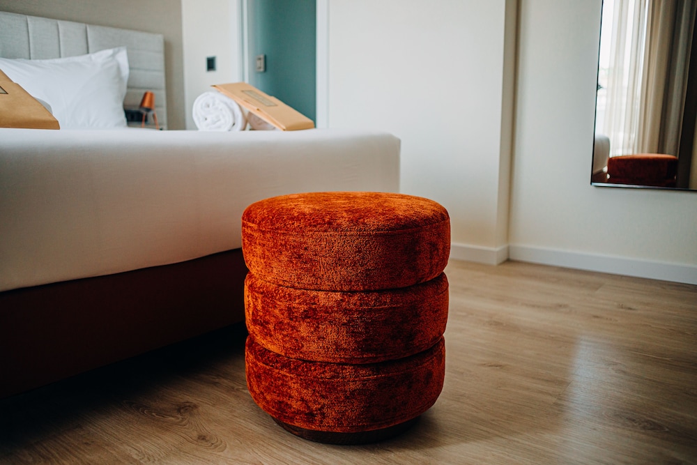 Next Level Premium Hotel 32/60