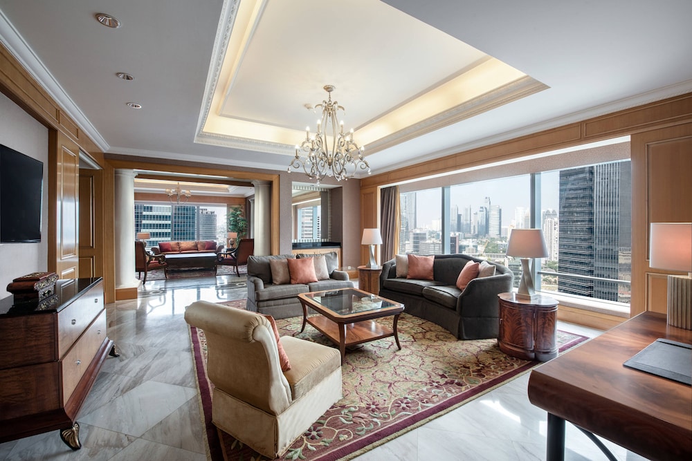 Ritz Carlton Jakarta Mega Kuningan Hotel 36/52