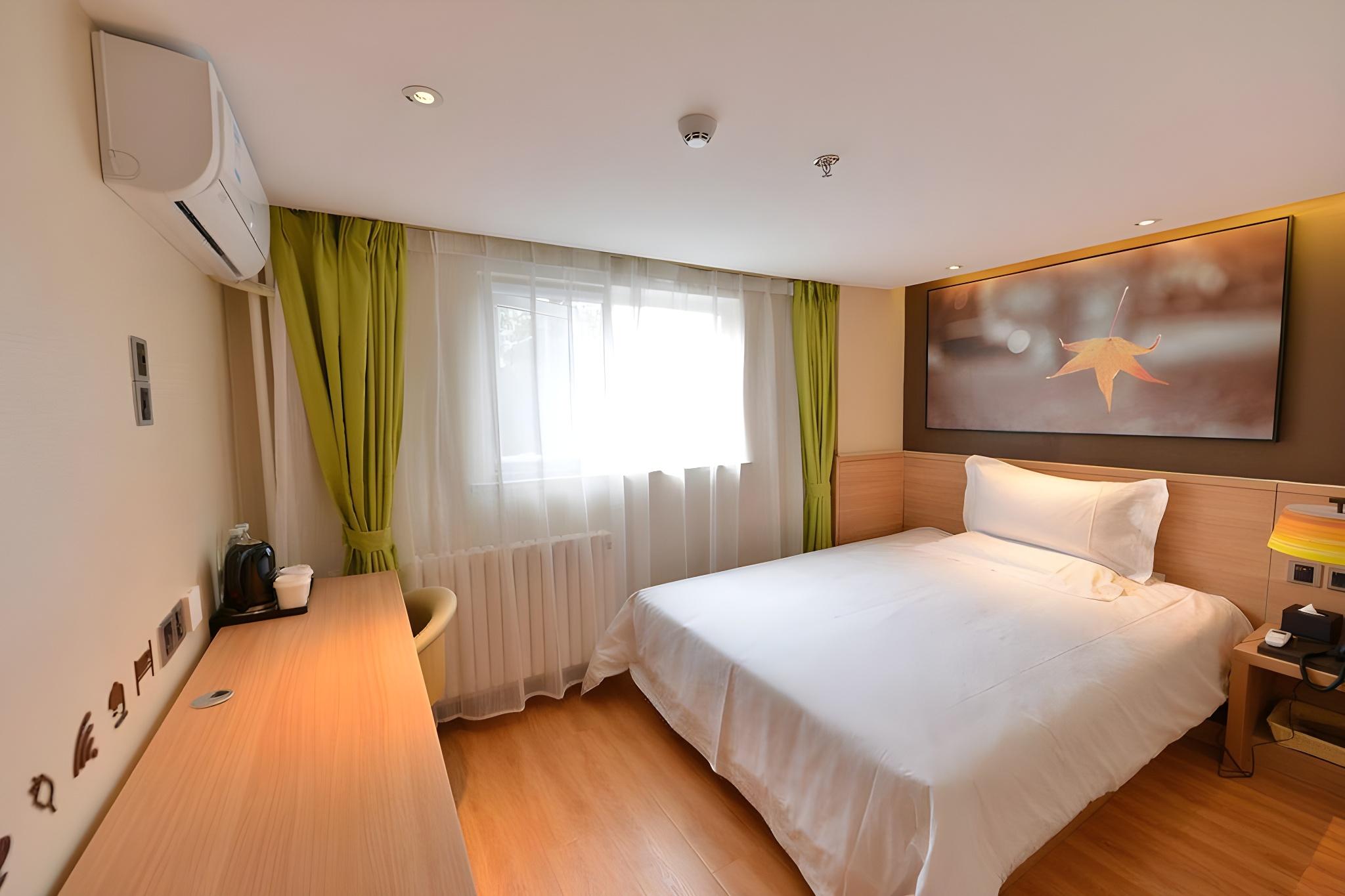 Exquisite, Double Bed