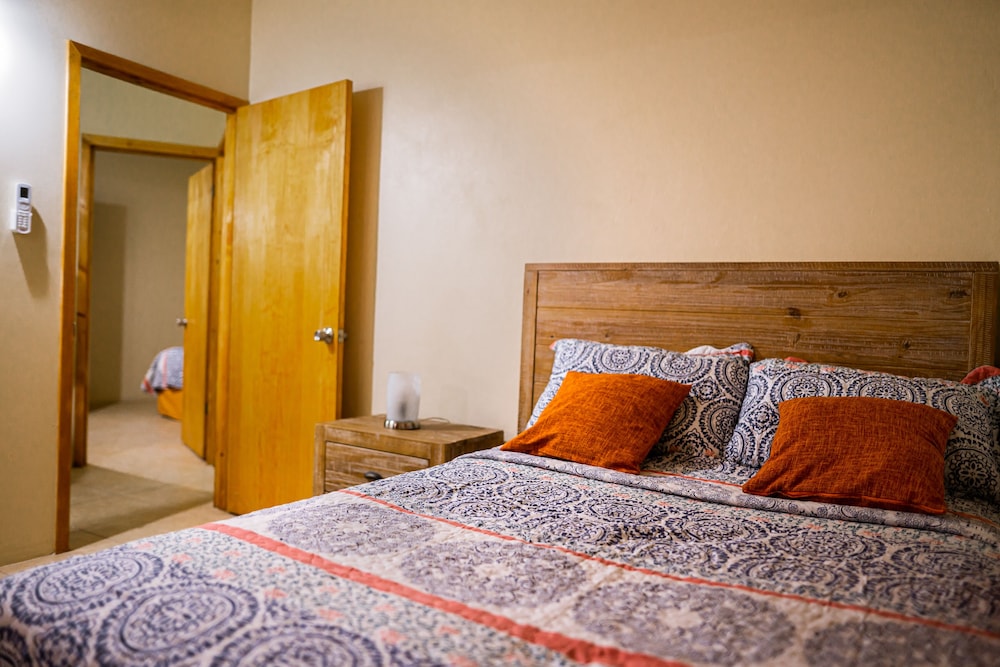 2 BEDROOMS, CLASSIC, TERRACE