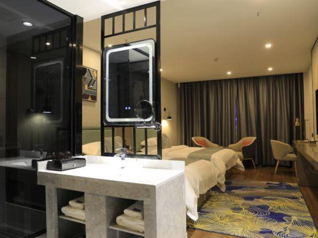 GreenTree Eastern Xinjiang Aksu Airport Hotel 28/45