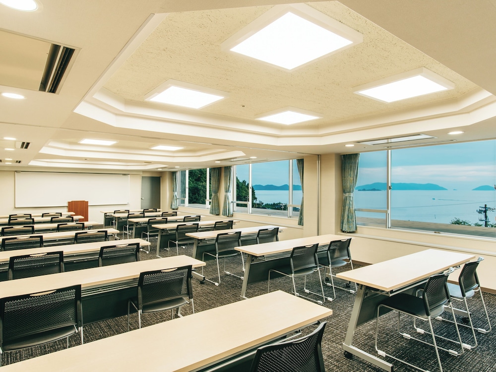 Kamenoi Hotel Setouchi Hikari 45/58