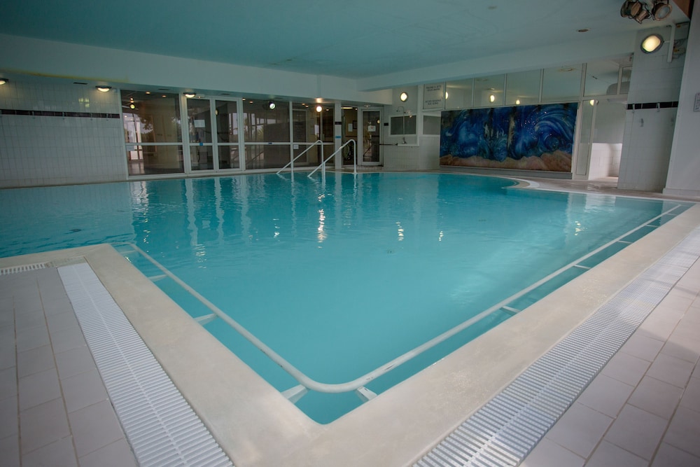 Mercury Thalasso and Spa Port Frejus 47/74