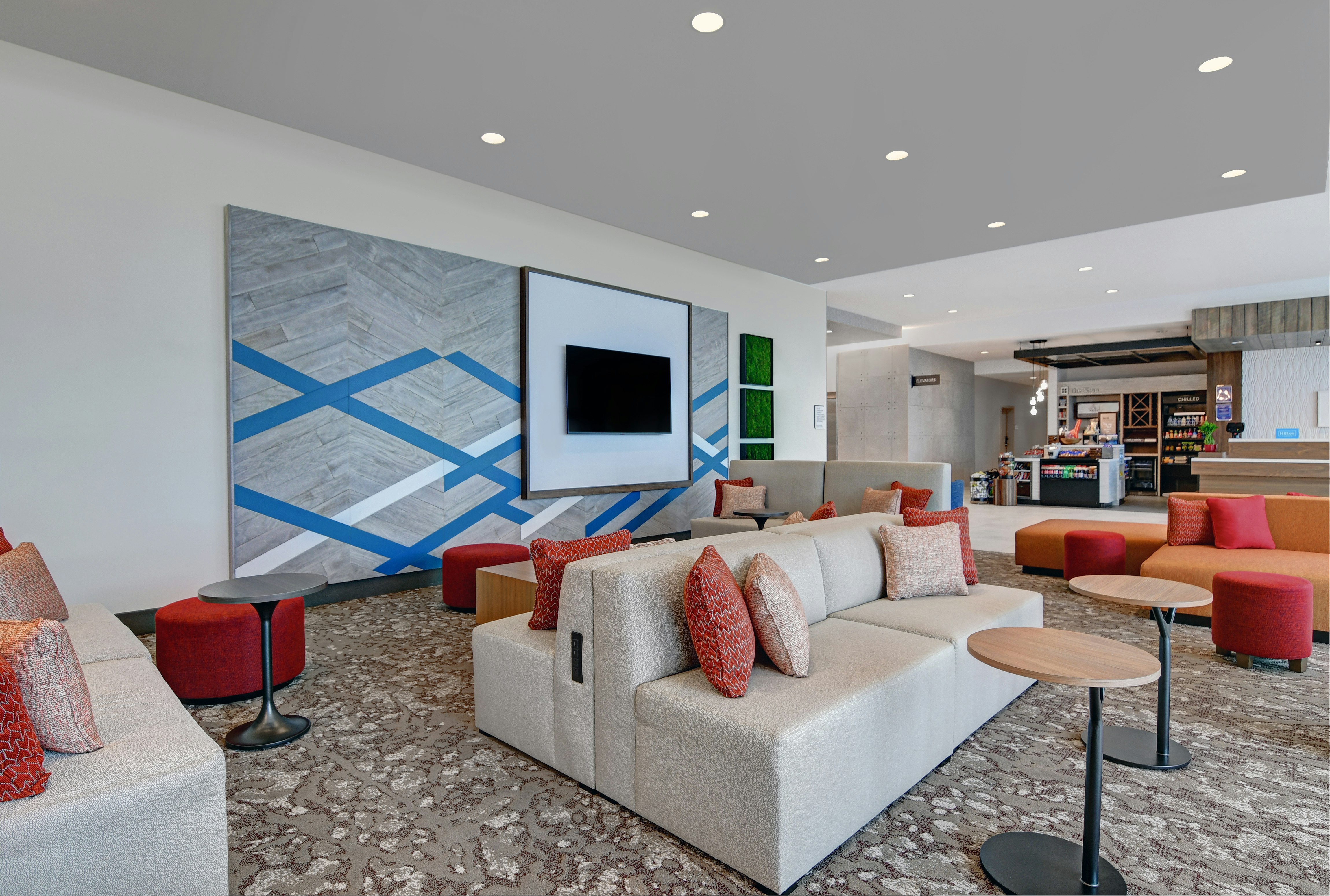 Hilton Garden Inn Madison Huntsville Airport AL 27/45