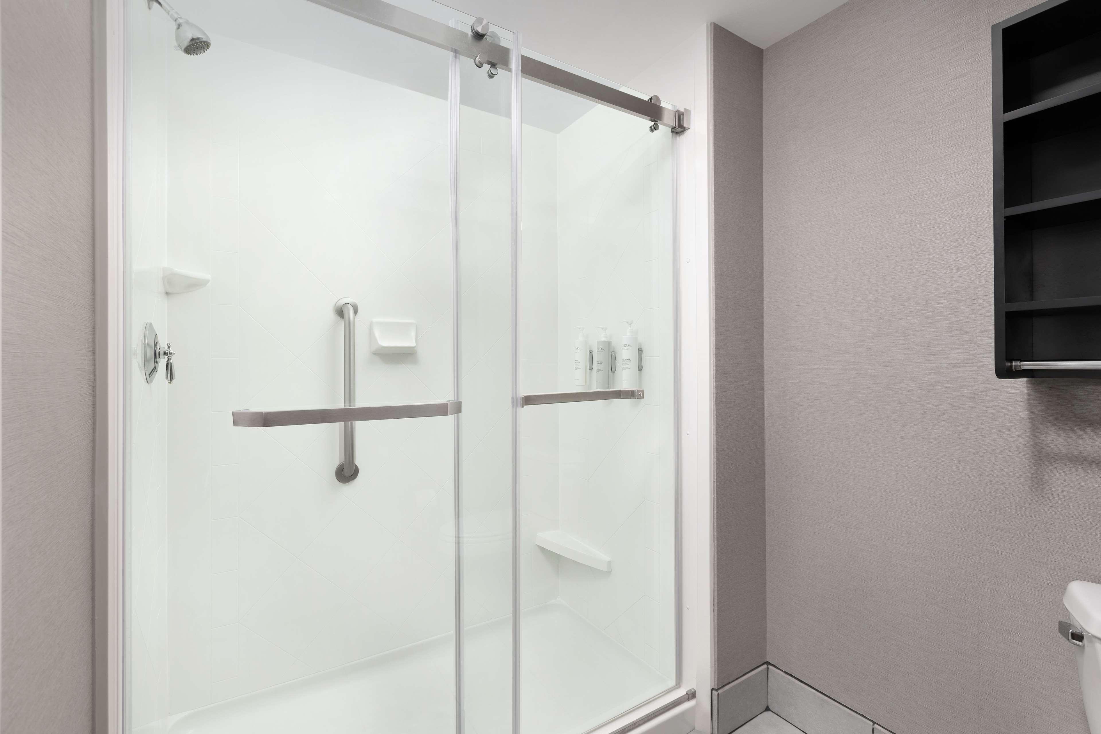 استوديو بسرير كينج، Homewood Suites by Hilton York 4/5