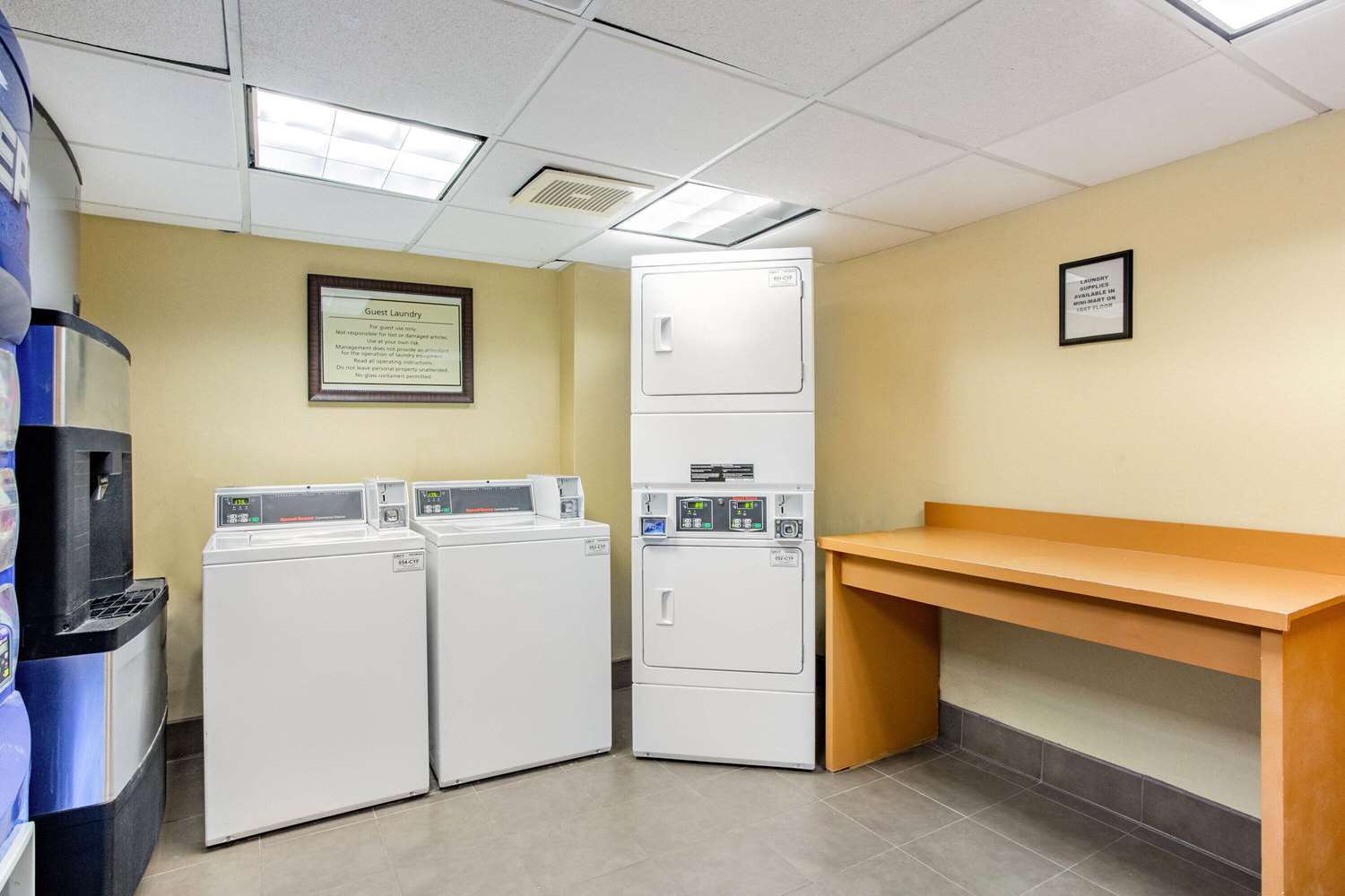 La Quinta Inn & Suites by Wyndham Raleigh/Durham Southpoint 10/38