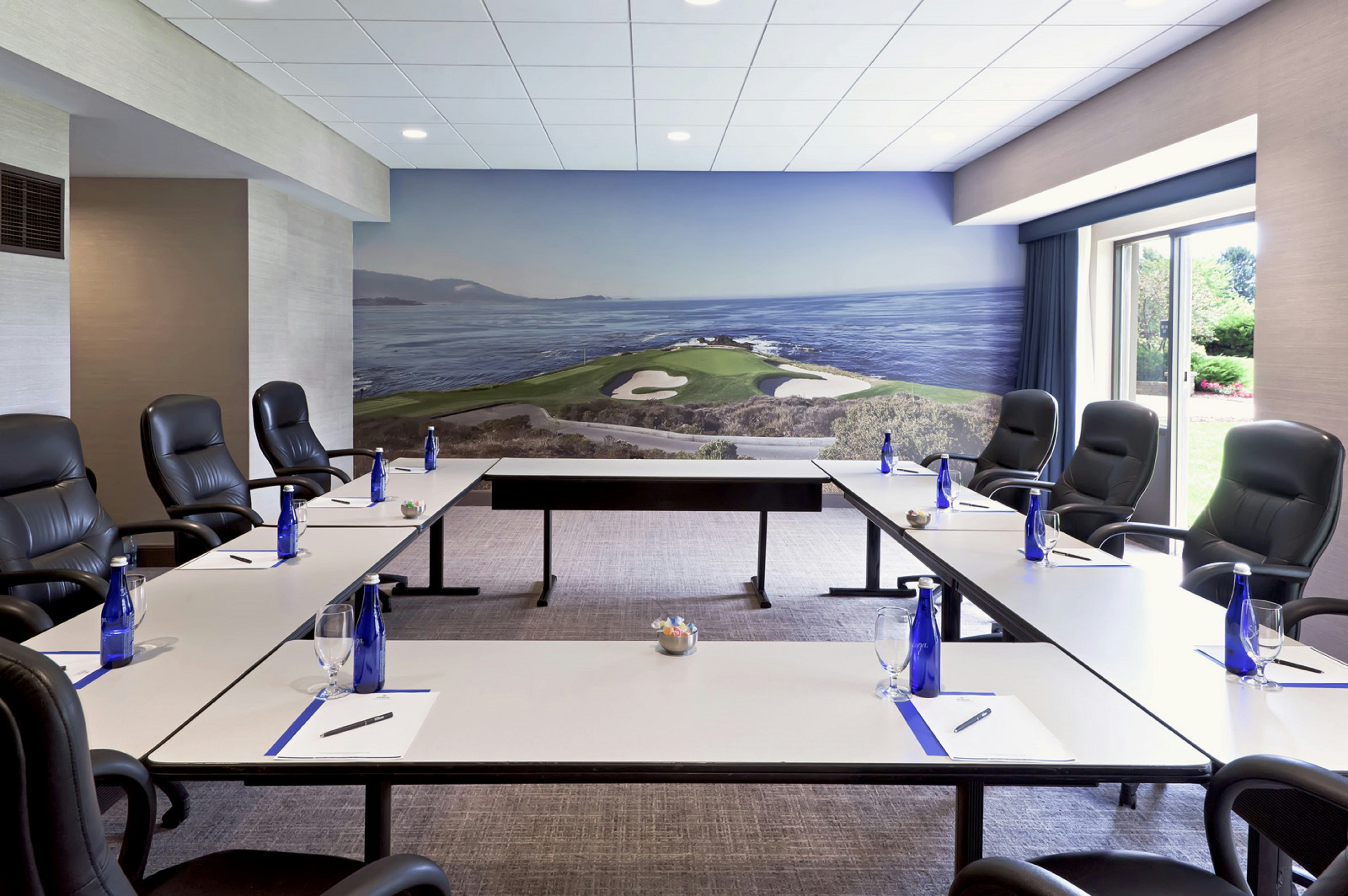 Hilton Chicago/Oak Brook Hills Resort & Conference Center 53/69