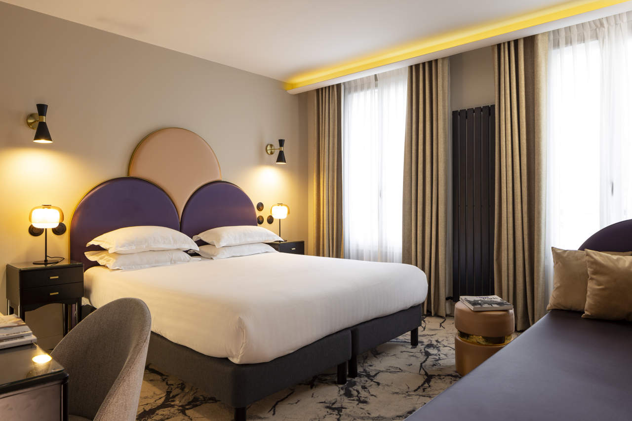 Hotel Mondial 72/100