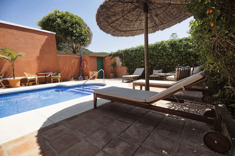 Hotel Madreselva 14/30