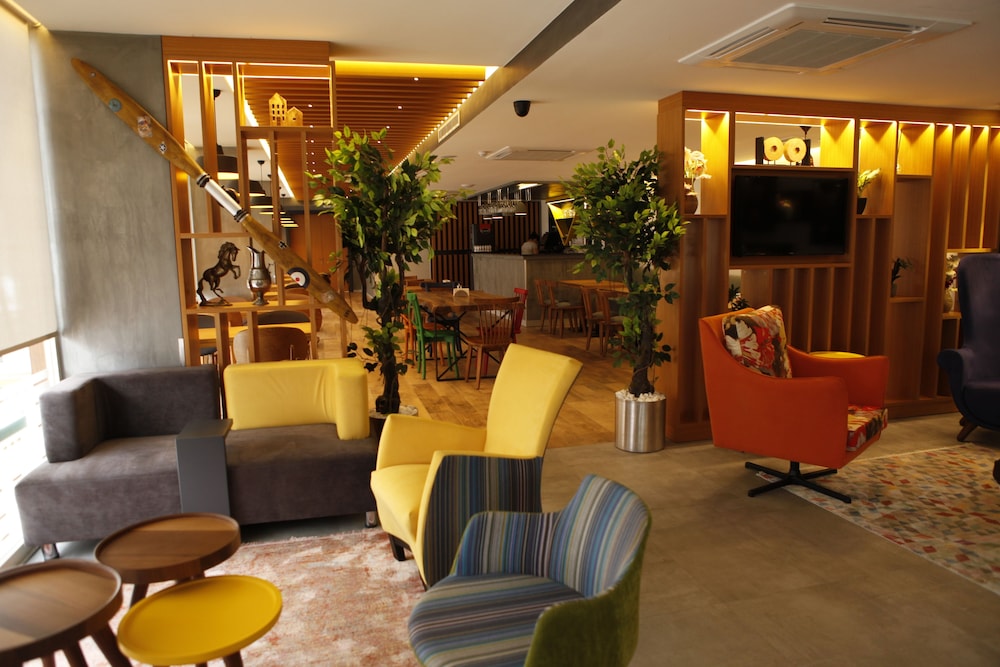 Sapko Airport Hotel 33/46