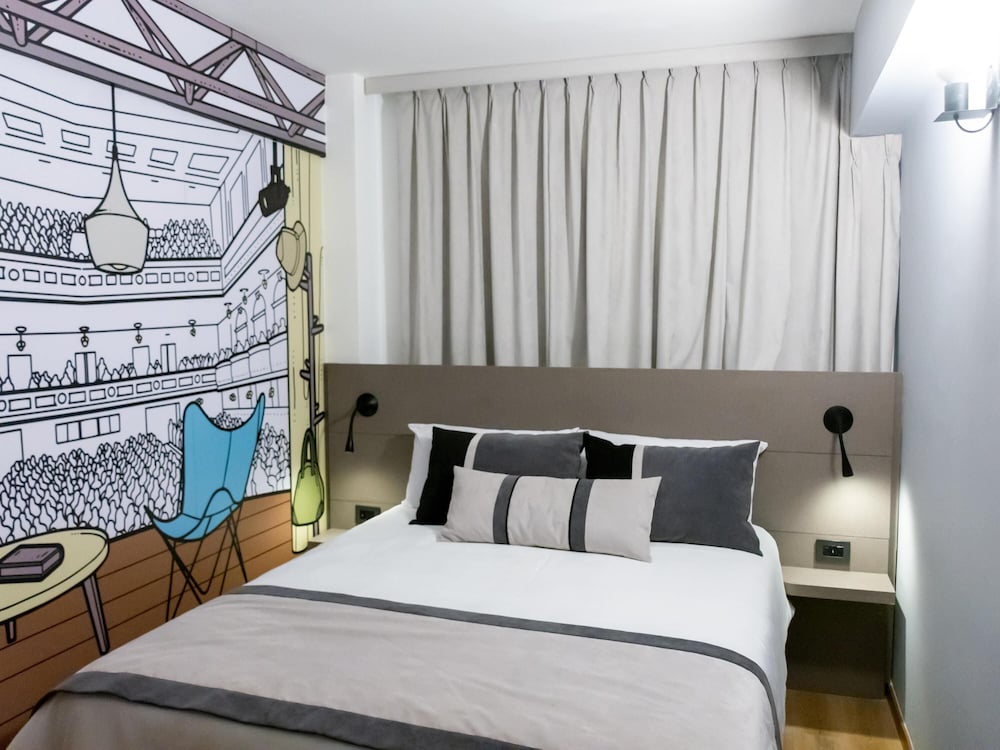 Ibis Styles Buenos Aires Florida 8/25