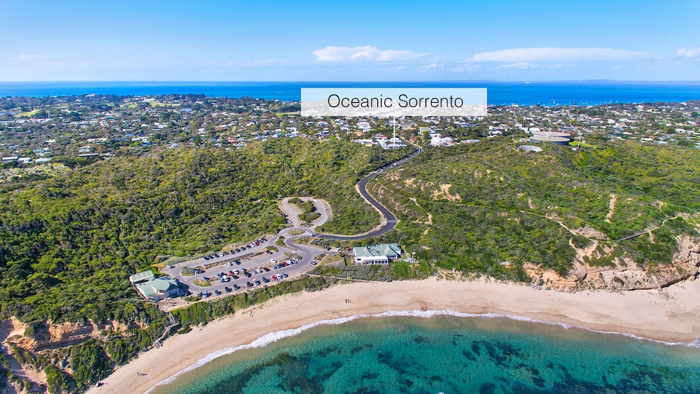 Oceanic Apartments Sorrento 56/69