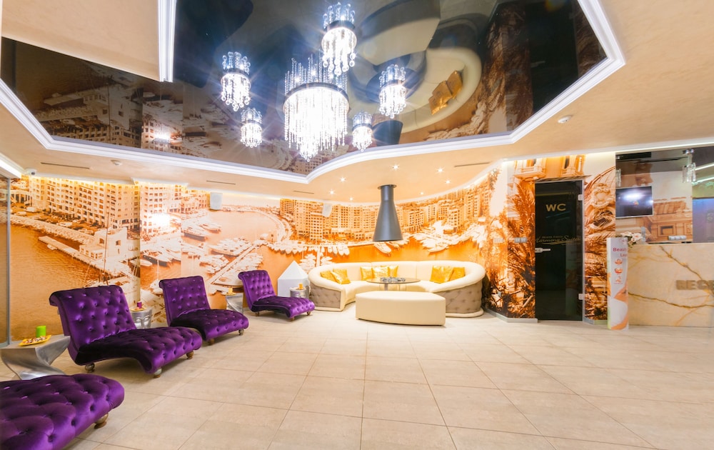 Harmony Suites Monte Carlo 25/38