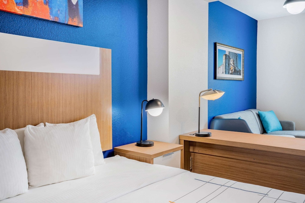 La Quinta Inn & Suites by Wyndham Katy 26/43