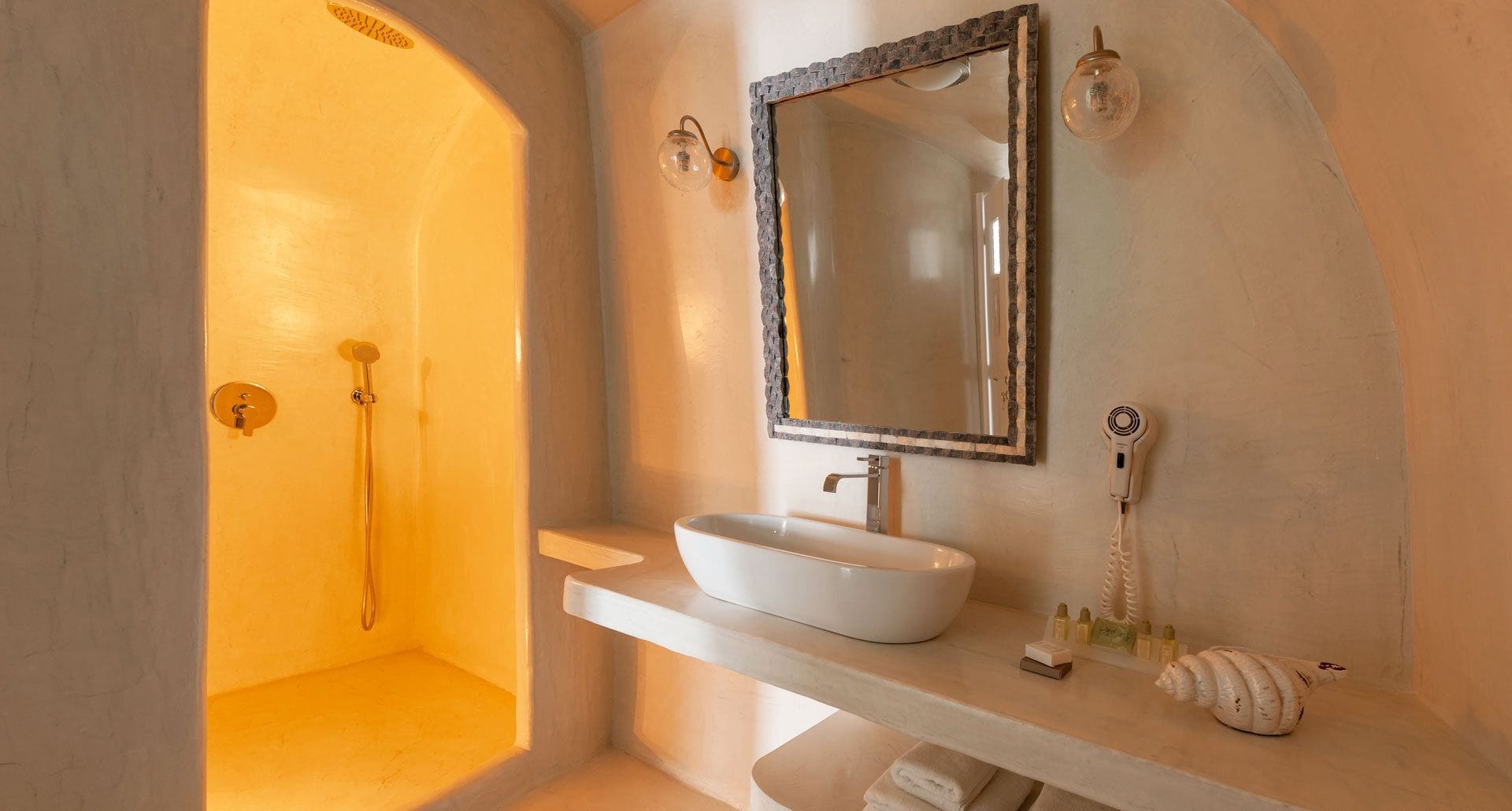 CAVE, 2 BEDROOMS, FAMILY, VILLA