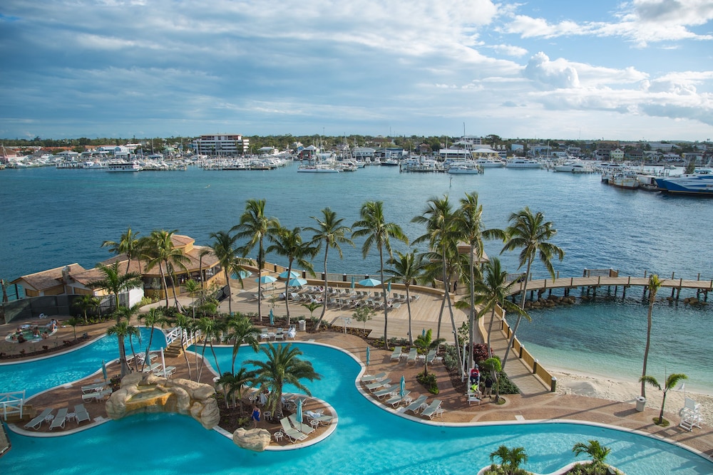 Warwick Paradise Island Bahamas - Adults Only 66/72