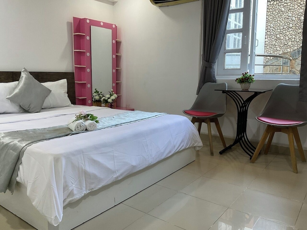 Minh Chau Hotel - Dien Bien Phu 7/35