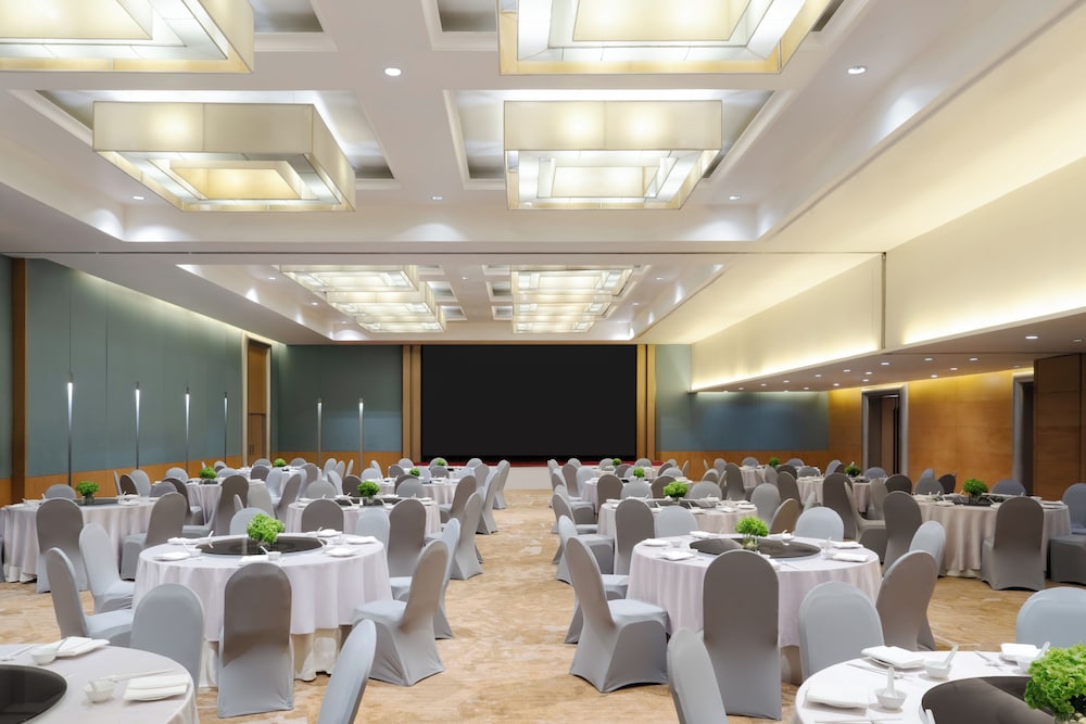Dusit Princess Srinakarin Bangkok 60/69