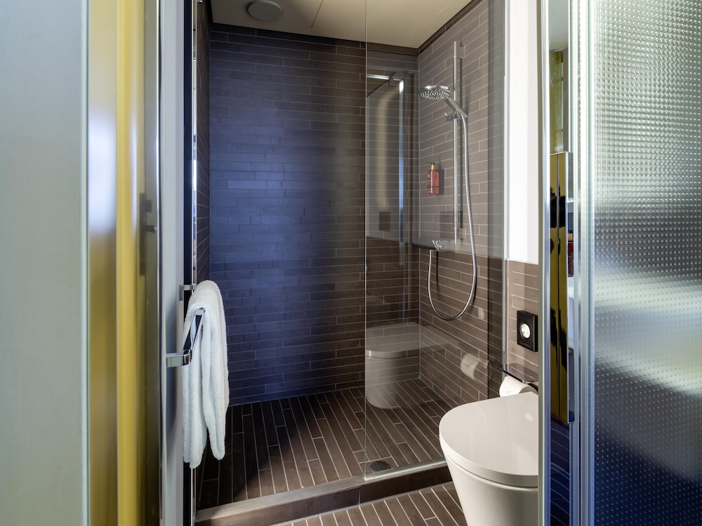 غرفة سوبيريور بسرير مزدوج، b'mine Duesseldorf, WorldHotels Crafted 4/5