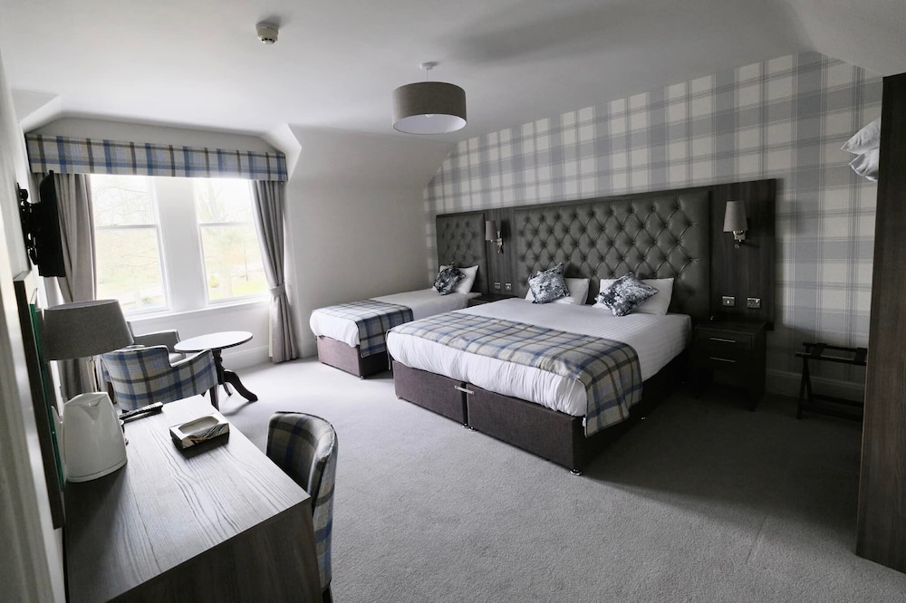 Fife Lodge 13/49