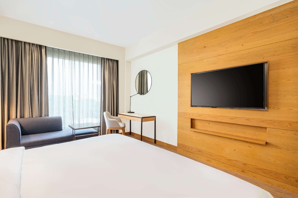 Radisson Hotel Vrindavan 15/50