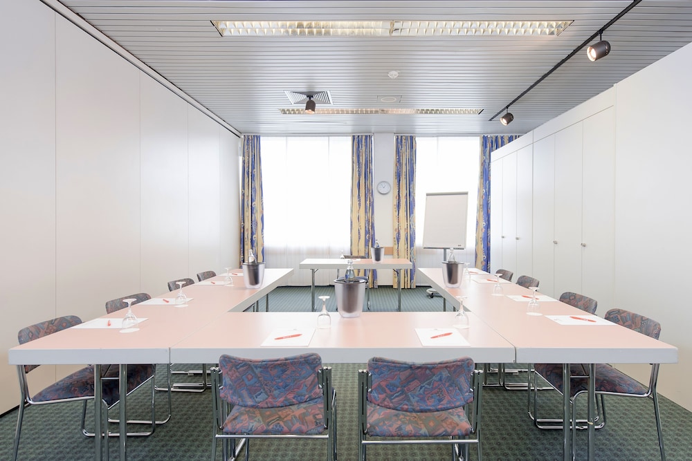 Ibis Paderborn City 56/64