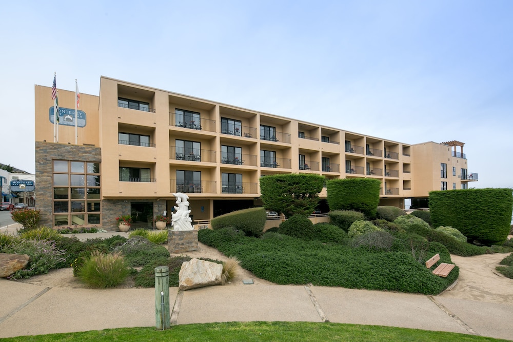 Monterey Bay Inn 5/44