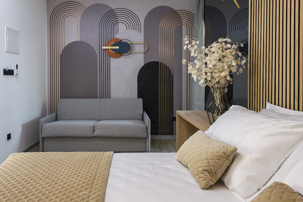 Via Mare Luxury Rooms 10/21