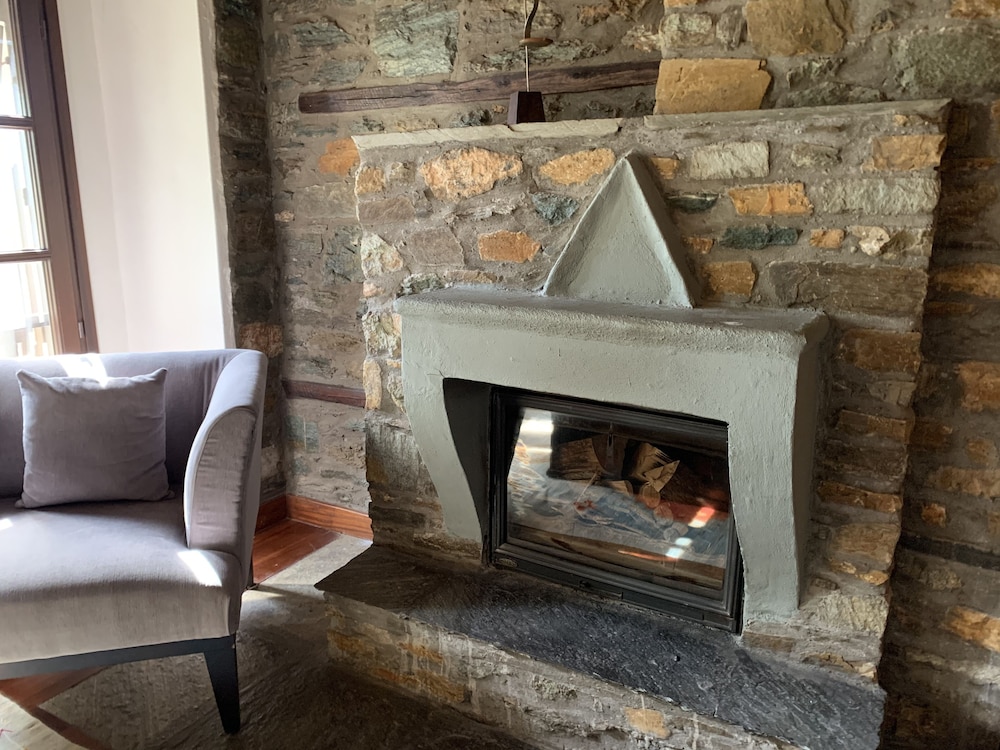 Palio Eleotrivio Guesthouse 30/50