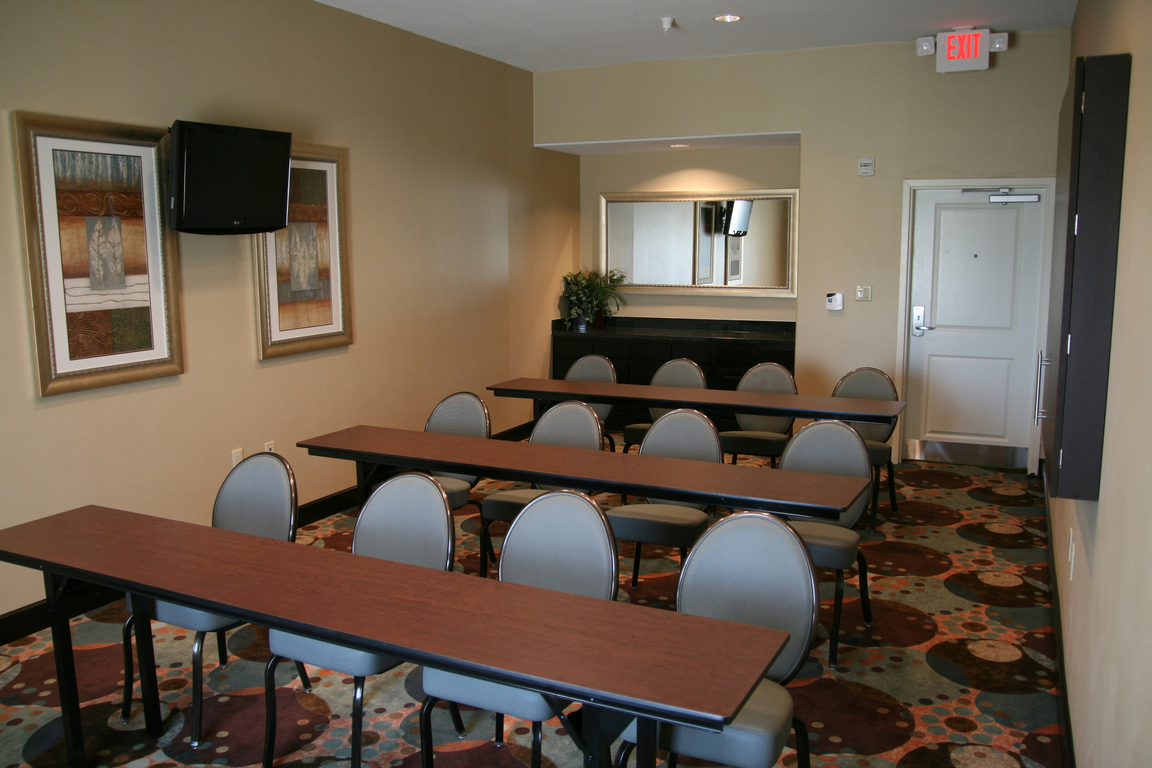 Hampton Inn La Grange, TX 10/11