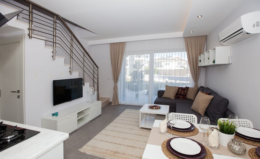 Truemar Hotels & Suites 35/50