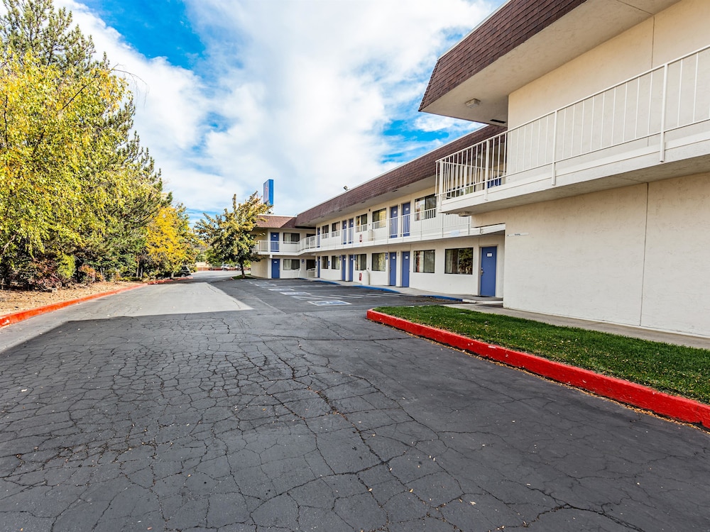 Motel6 Yreka, CA 49/62