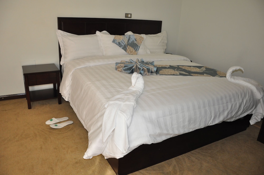 North Addis Hotel 14/42